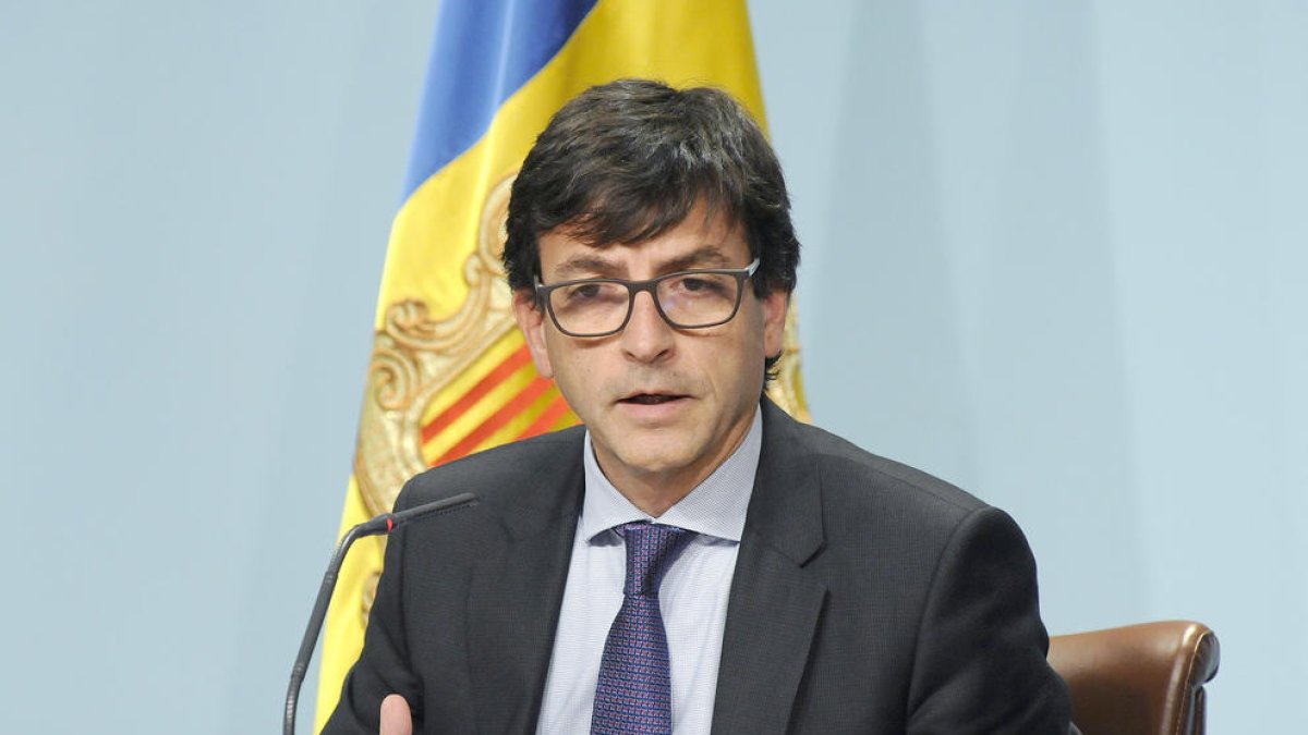 Cinca presenta una demanda contra el llibre del 'cas Orfund'
