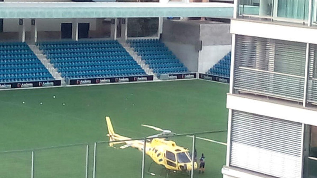 Un esquiador pateix un traumatisme per una caiguda