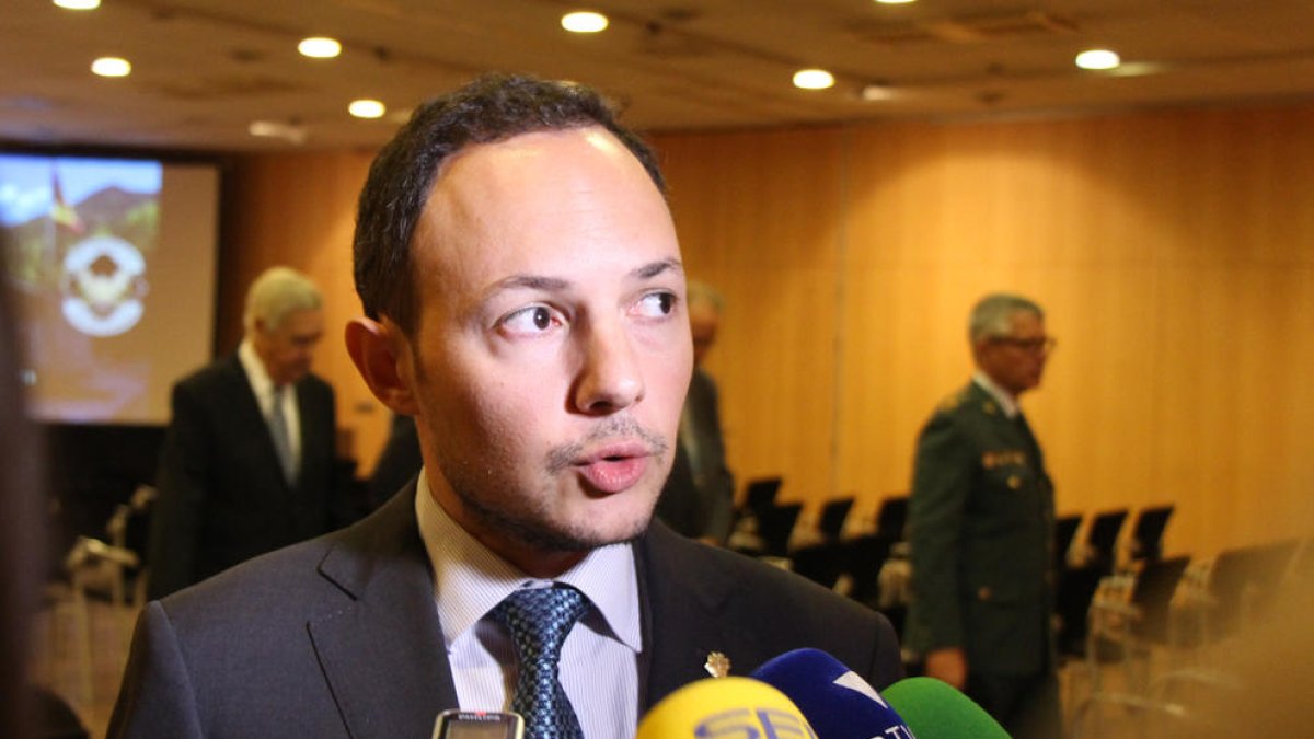 Espot diu que els diners que el pare va retirar abans d'intervenir BPA eren per  a un cotxe