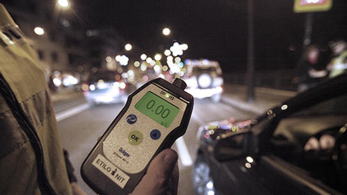 Detinguts 30 conductors ebris en la campanya de controls