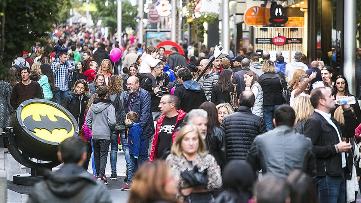 La capital prefereix esperar abans de fer activitats conjuntes