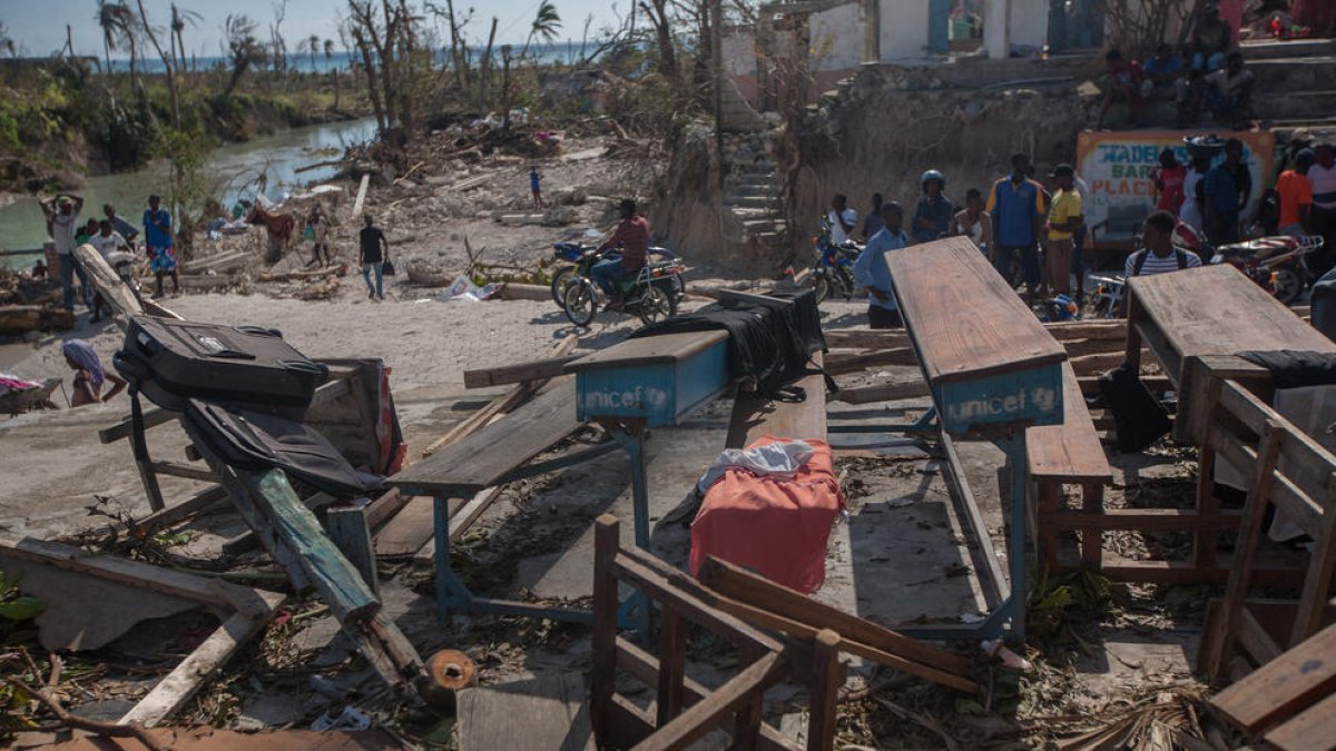 El 'Matthew' deixa 9 morts als EUA i a Haití les víctimes arriben a les 900