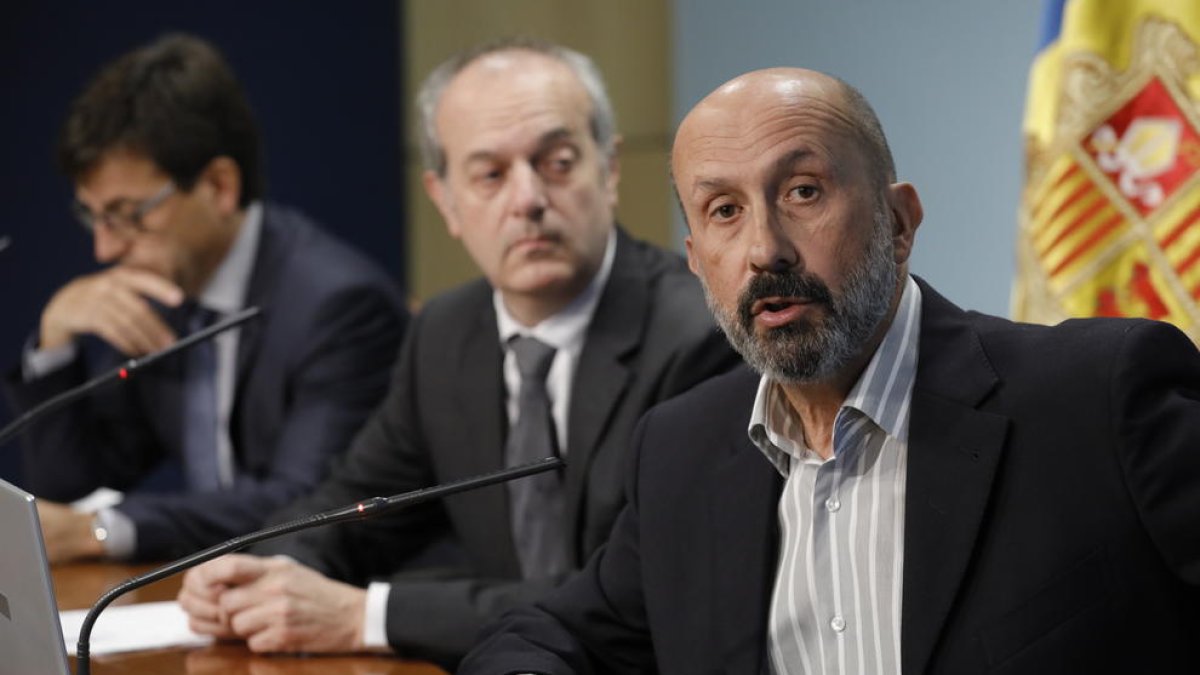 El Govern equipara les obligacions dels metges liberals amb les dels assalariats