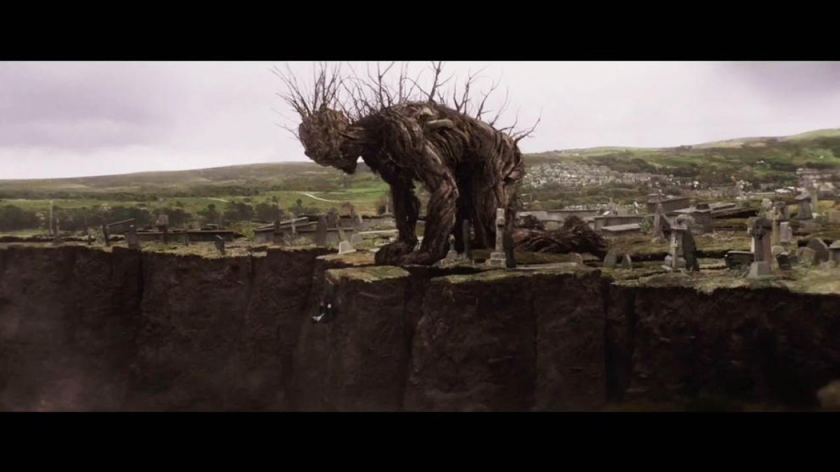 El monstre de Bayona també inicia la cursa de fons al país