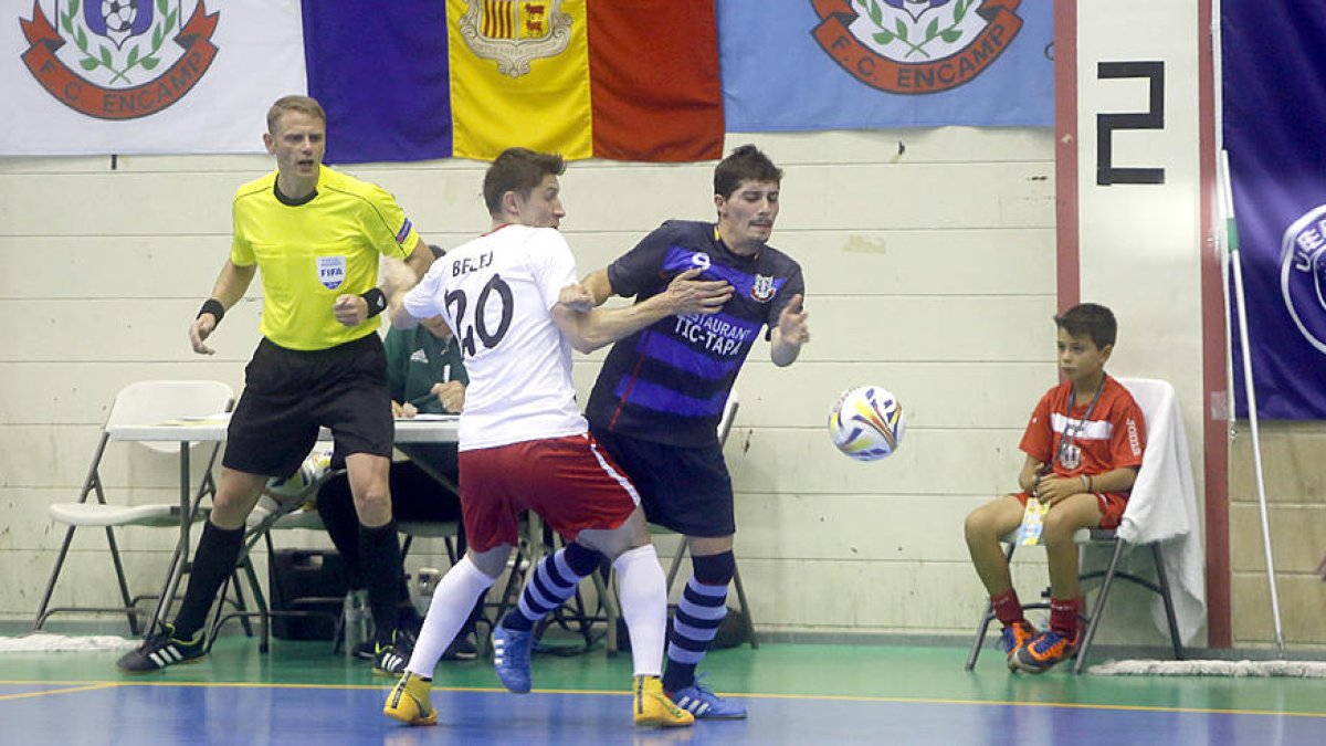 Un FC Encamp impotent encaixa una golejada severa