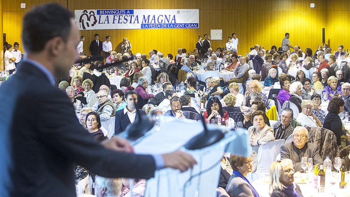 Govern aposta per l'atenció domiciliària per a la gent gran