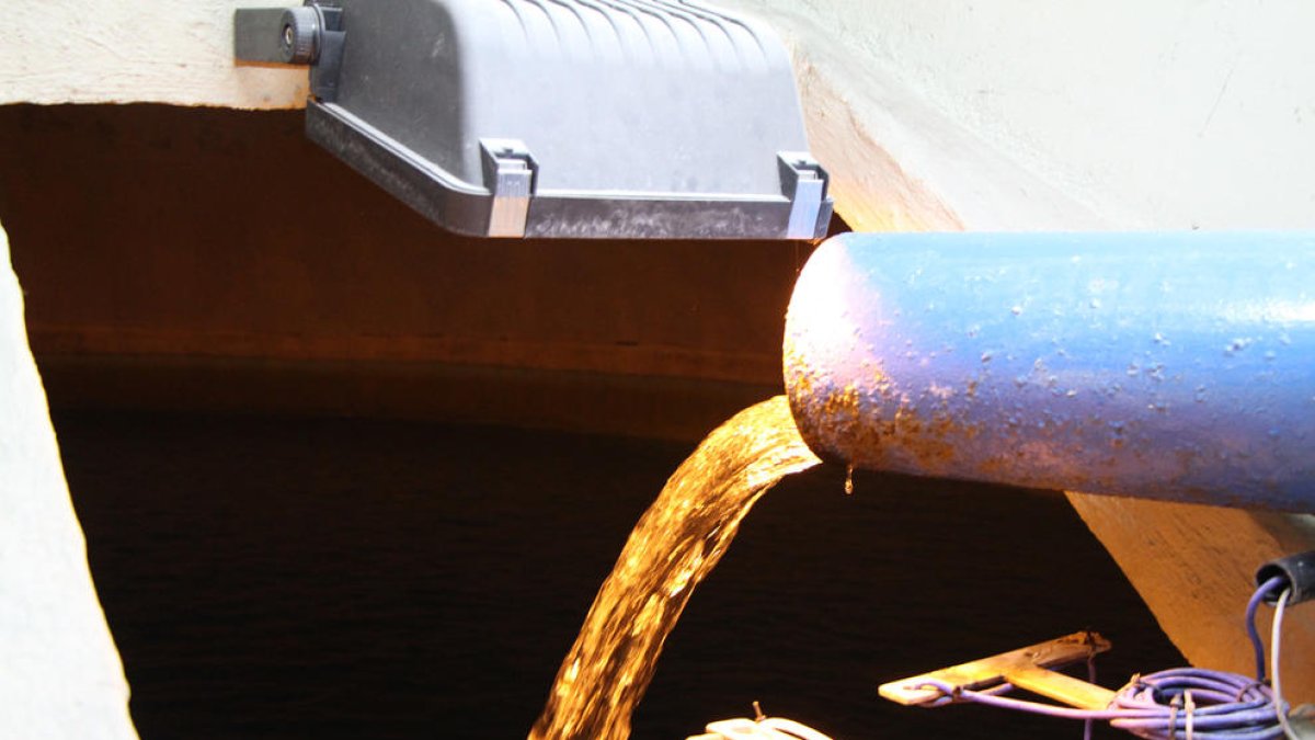 La corporació d'Andorra la Vella ha visitat la font de captació d'aigua de La Birena