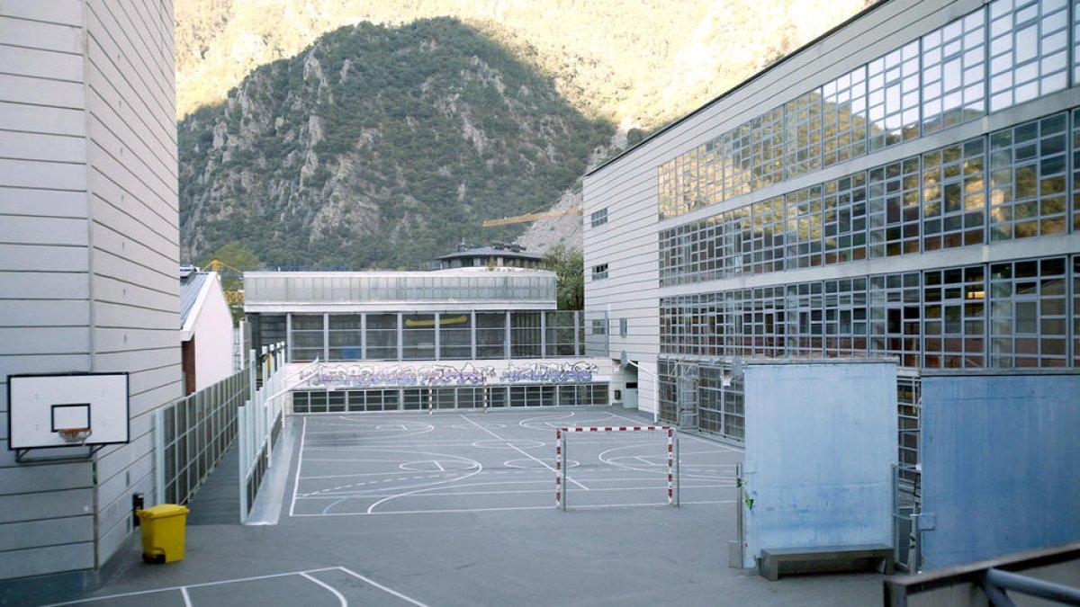Els docents rebran formació per lluitar contra l'assetjament