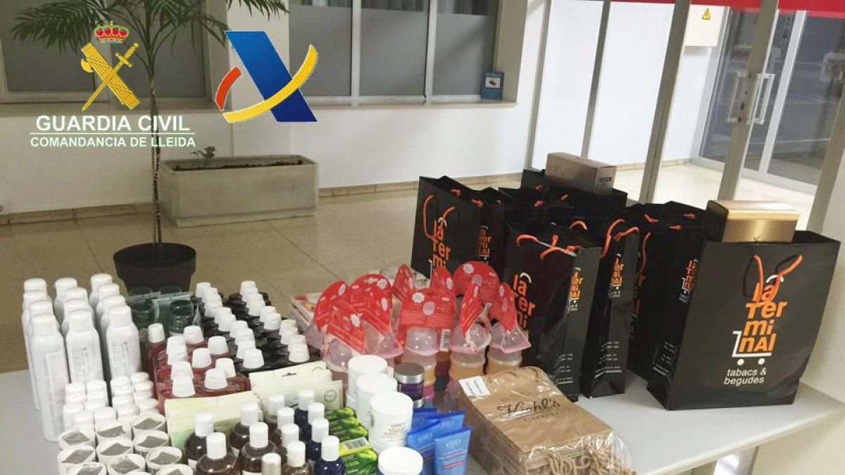 Comissen productes de parafarmàcia a la frontera