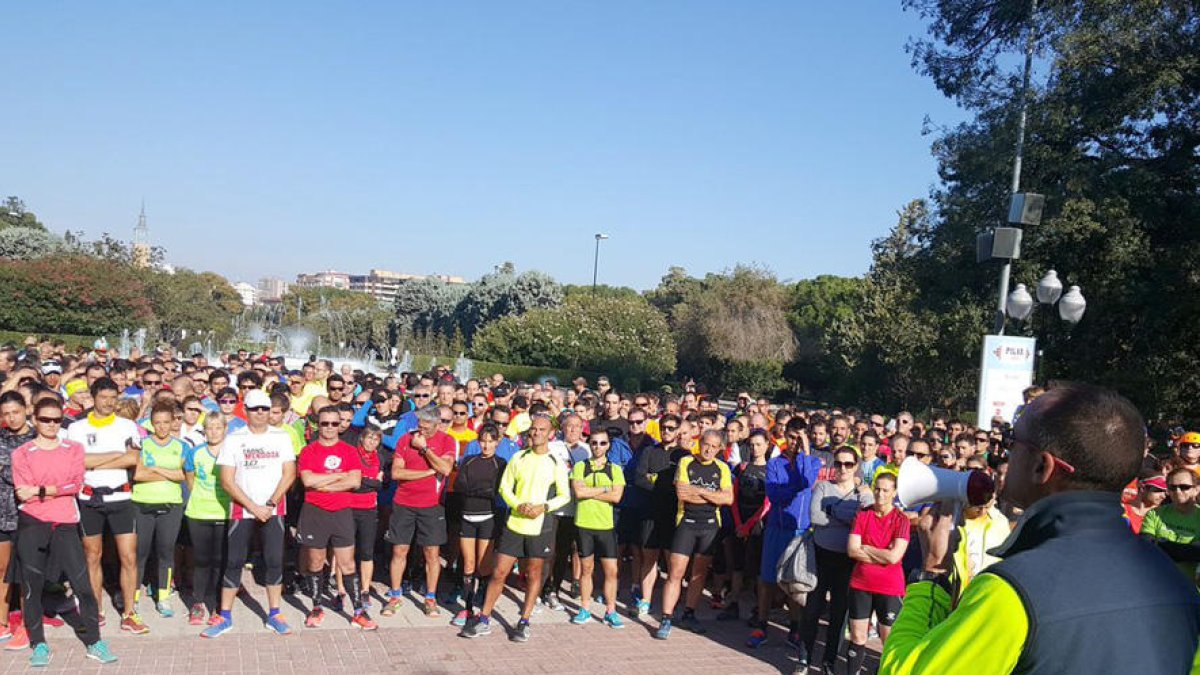 Concentració en suport a l'atleta Iván Ramírez