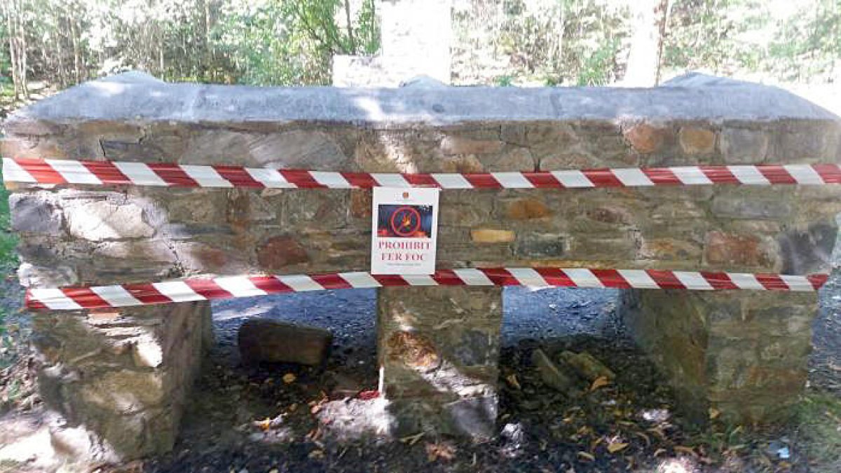 Sant Julià també tanca els berenadors pel risc de foc