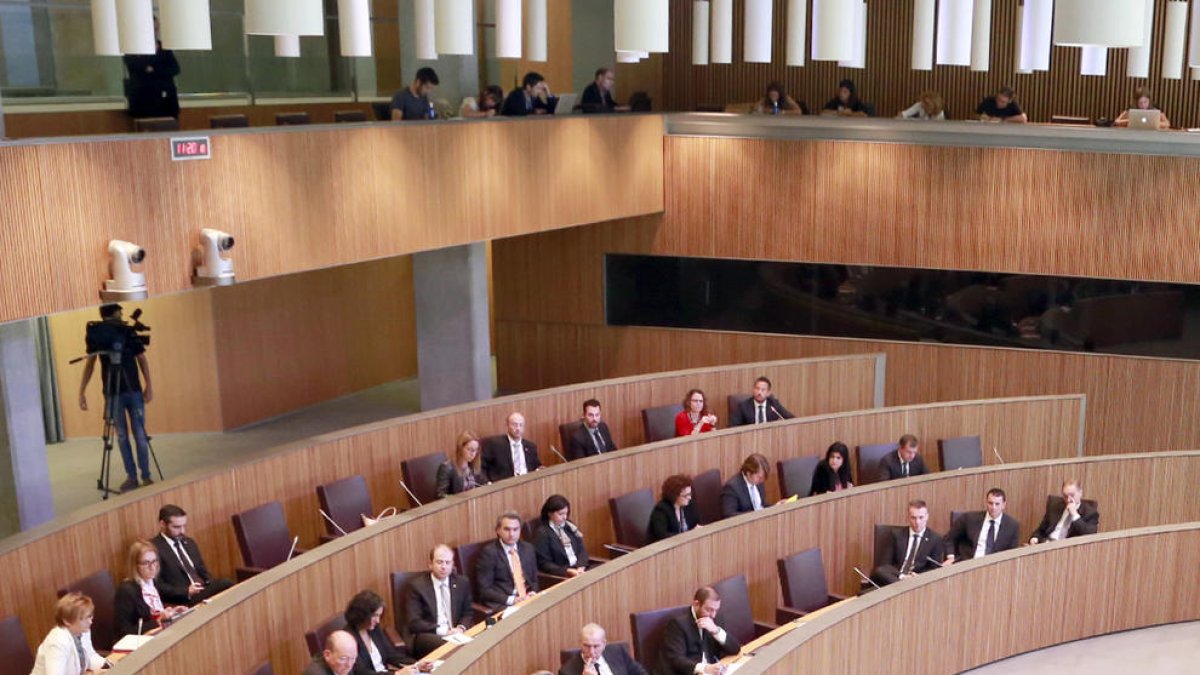Condemna general menys del PS dels missatges dels Cierco