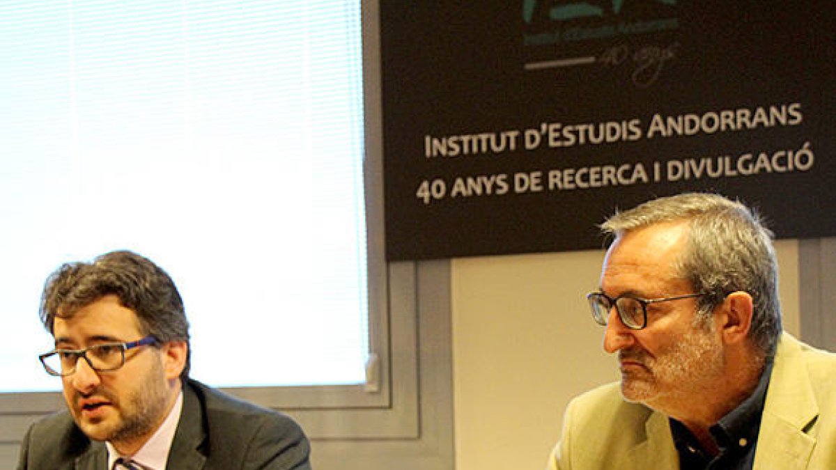L'Institut d'Estudis Andorrans tanca les delegacions a Barcelona i Tolosa