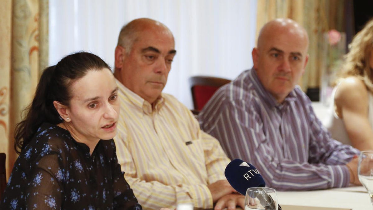 Autèntics Hotels diu que Camp “menteix”