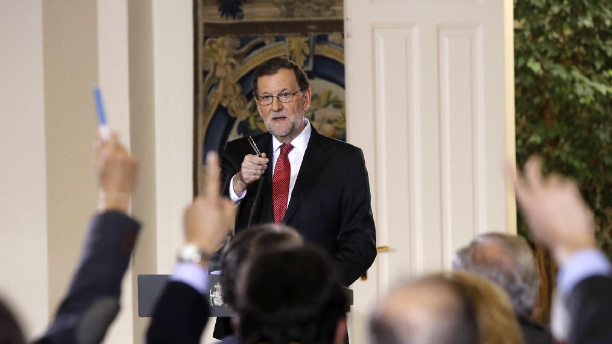 Rajoy aspira a esgotar el mandat i confia en el PSOE per a grans pactes