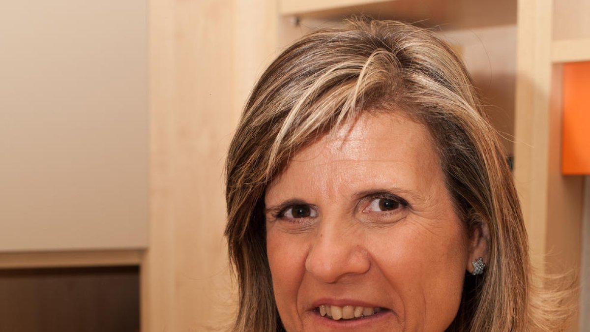 “L'adolescent necessita uns pares enamorats de la vida”