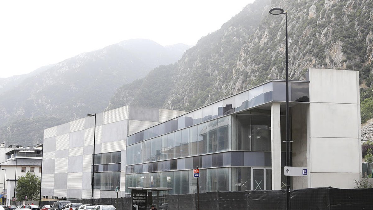 La inversió a l'avinguda Santa Coloma, en espera del pressupost