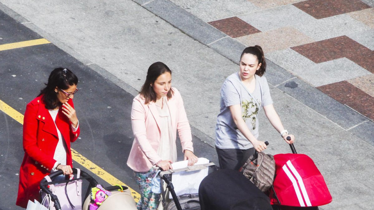 L'ampliació de la baixa de maternitat costaria 3 milions