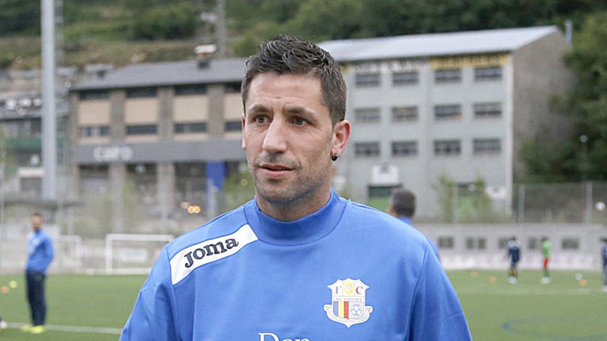 “Gaudeixo igual al Don Denis que a primera espanyola”