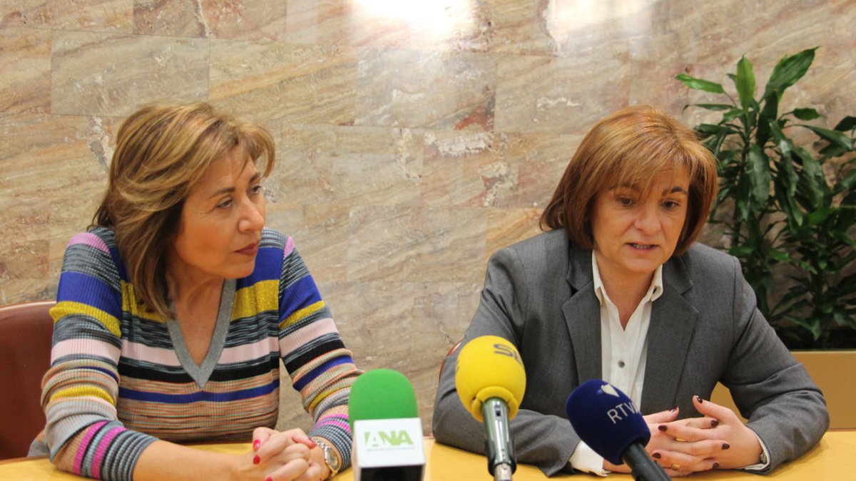 Conxita Marsol i Trini Marín han comparegut conjuntament per explicar la decisió.