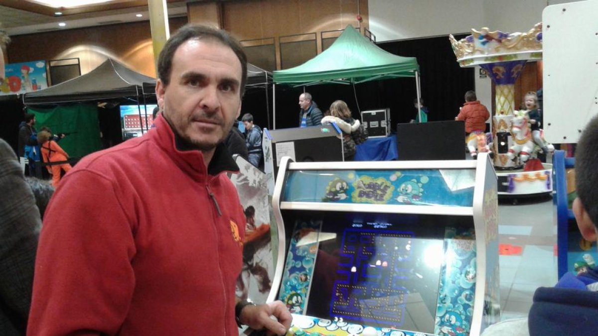 “Tots aquests jocs agraden perquè no es troben a casa”