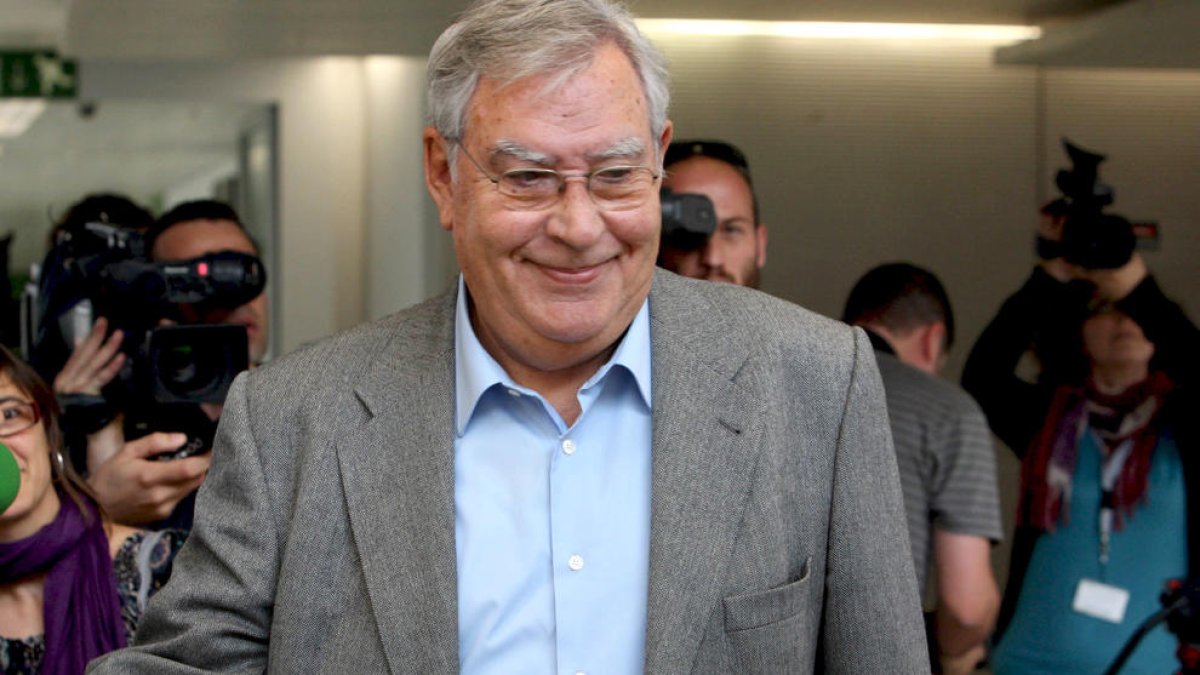 Montull ofereix al fiscal rebaixar la pena a la filla a canvi d'inculpar CDC