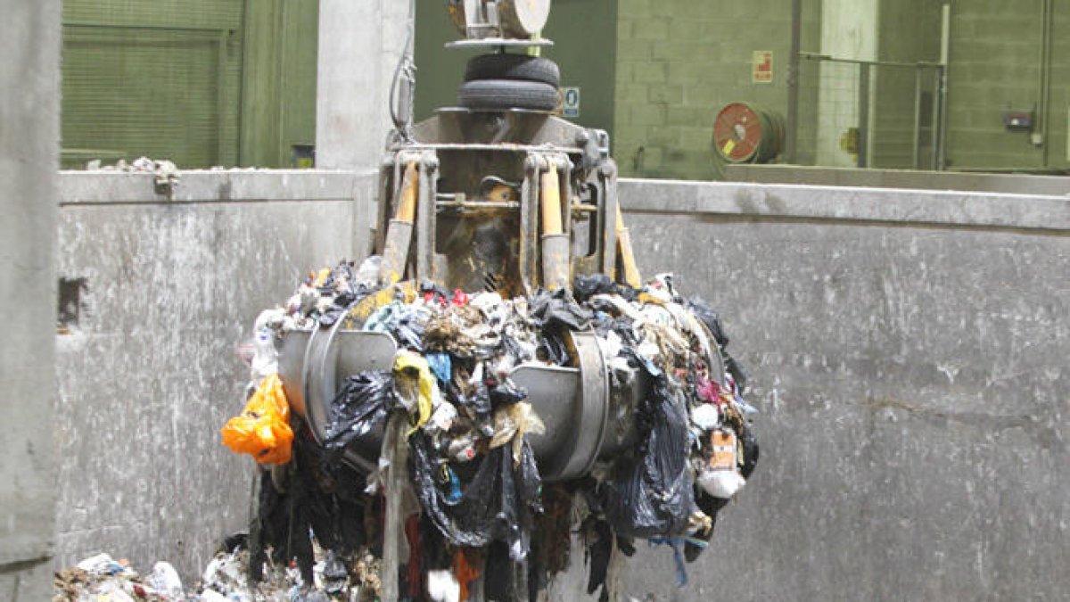 El Govern signa avui amb Catalunya un conveni per importar residus