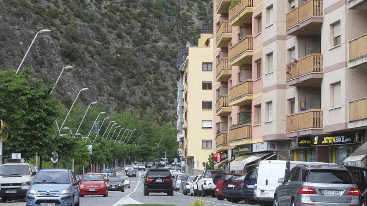 Govern manté el projecte de fer dos carrils a l'avinguda Francesc Cairat