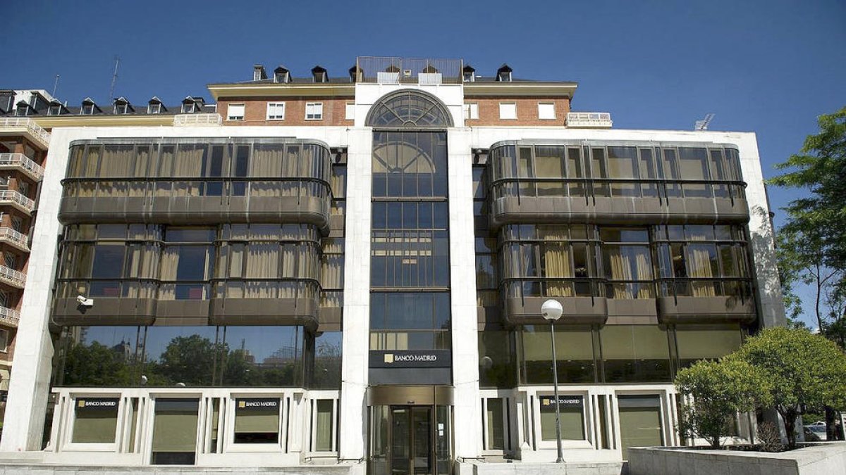 La seu de Banco Madrid avala hipotètiques quitacions a BPA