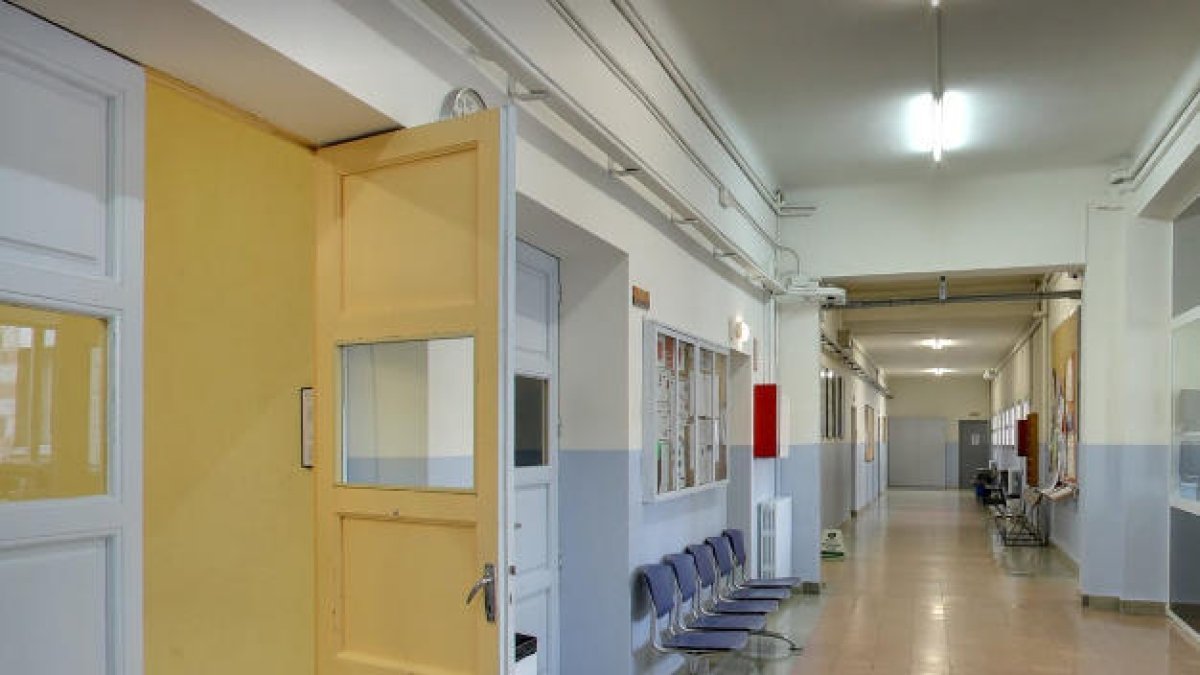 L'institut Joan Brudieu de la Seu desinstal·la la càmera
que havia col·locat en una aula