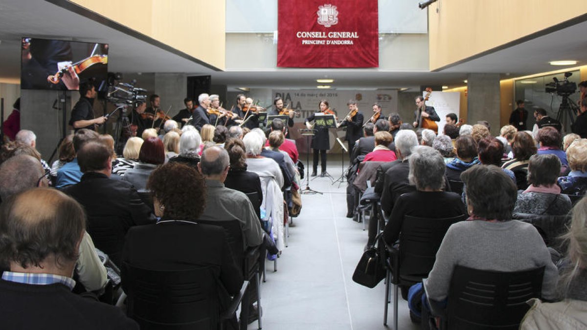 De 'Platoon' a 'Harry Potter', al concert de la Constitució