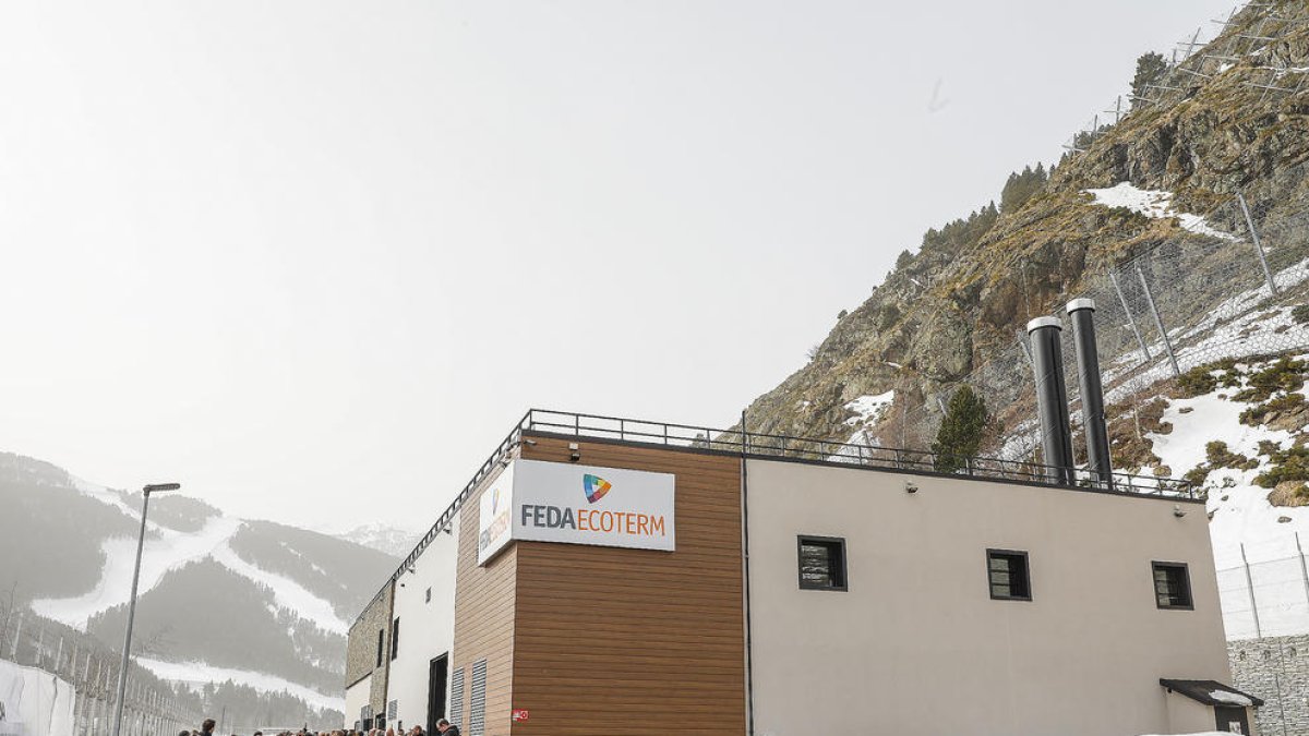 La direcció de FEDA nega el mal clima denunciat pels delegats