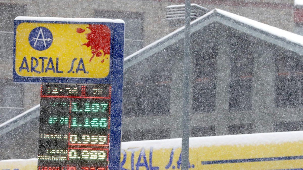 El preu del carburant puja un 8% des del novembre