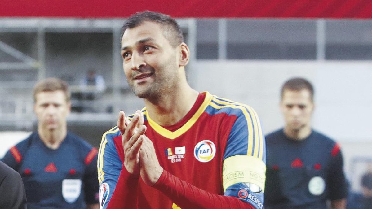 Òscar Sonejee es retira definitivament del futbol