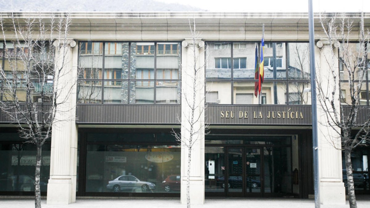 Una batussa caníbal