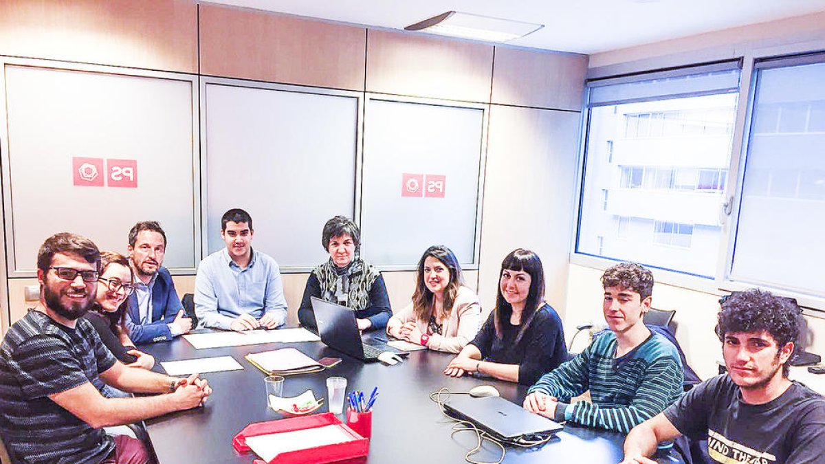 Les joventuts del PS plantegen que els residents votin a les comunals