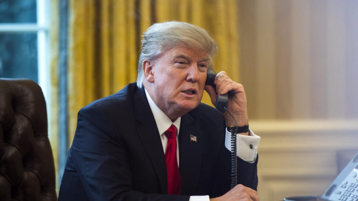 El vet de Trump als immigrants indigna Alemanya i el Regne Unit