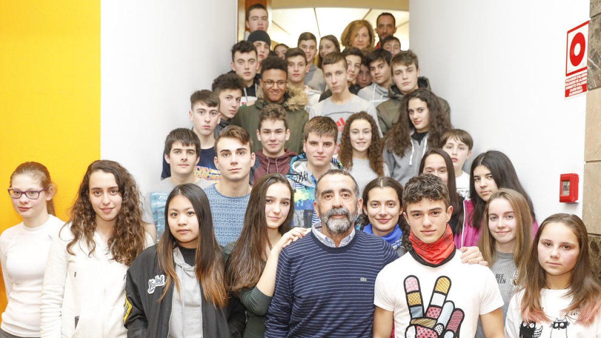 30 anys al país