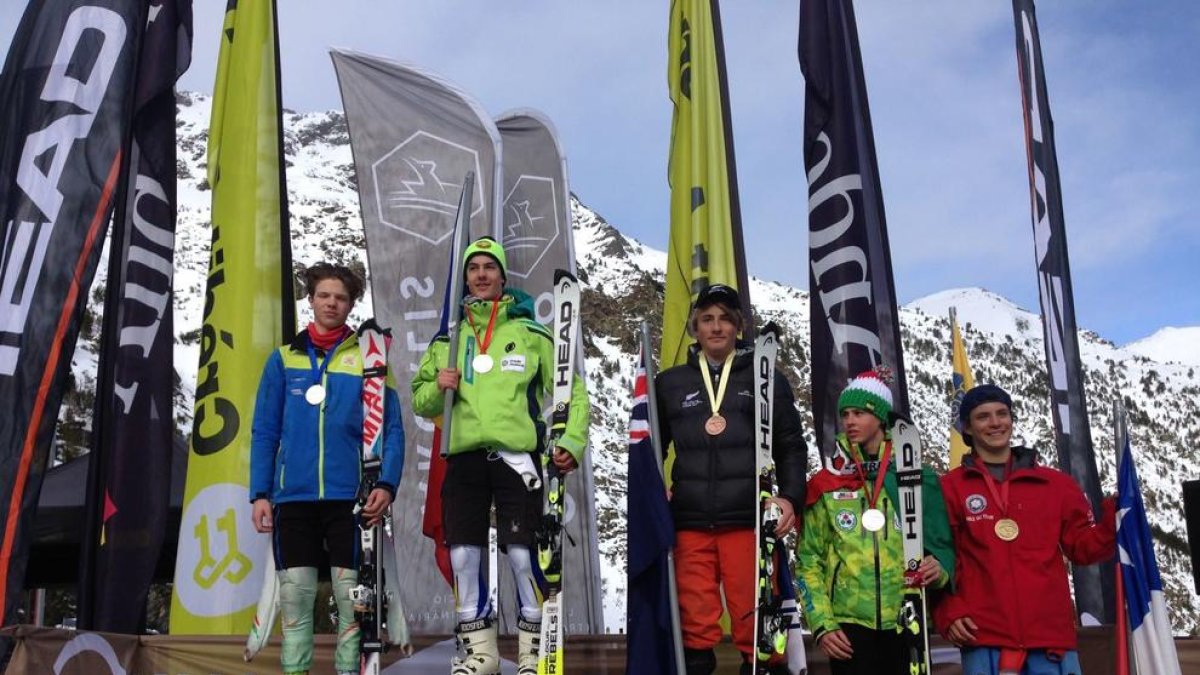 Andorra obre el Borrufa de les noces de plata amb un or de Xavi Cornella