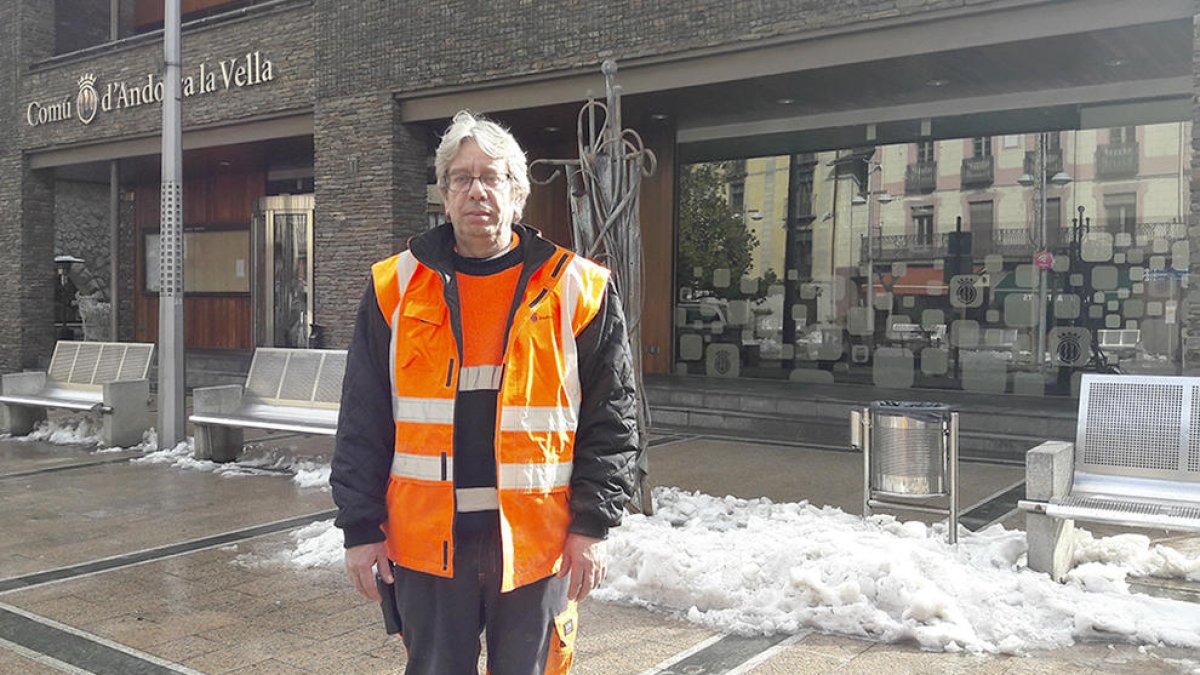 “Som un país de neu, la gent se n'ha de conscienciar”