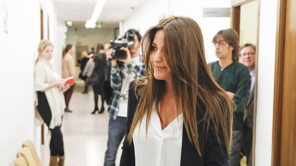 La dona de Cierco rebutja la pena pels WhatsApp