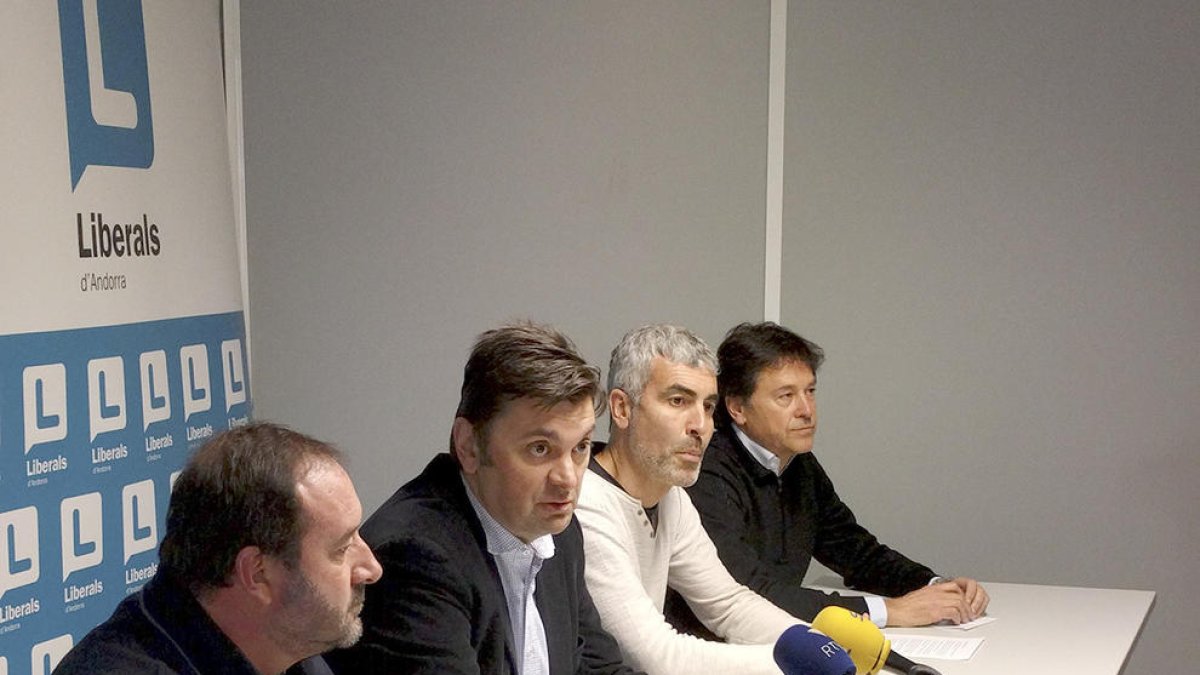 Ld'A avisa que els comuns hauran de “pidolar” a Govern per invertir