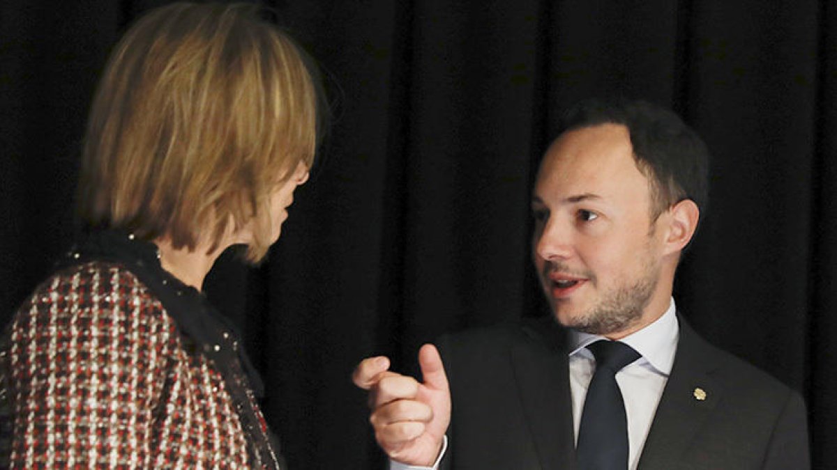 Govern ultima l'esborrany de la llei per acollir refugiats