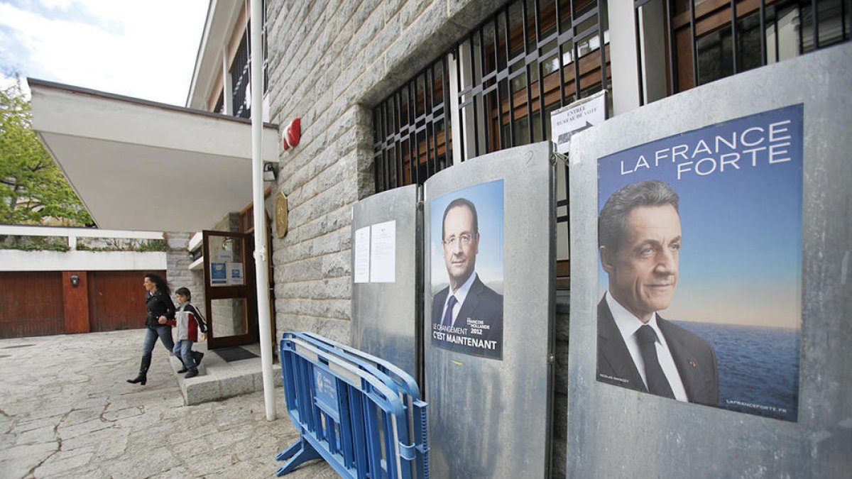 França tancarà el consolat el 31 d'agost per motius de “racionalització”