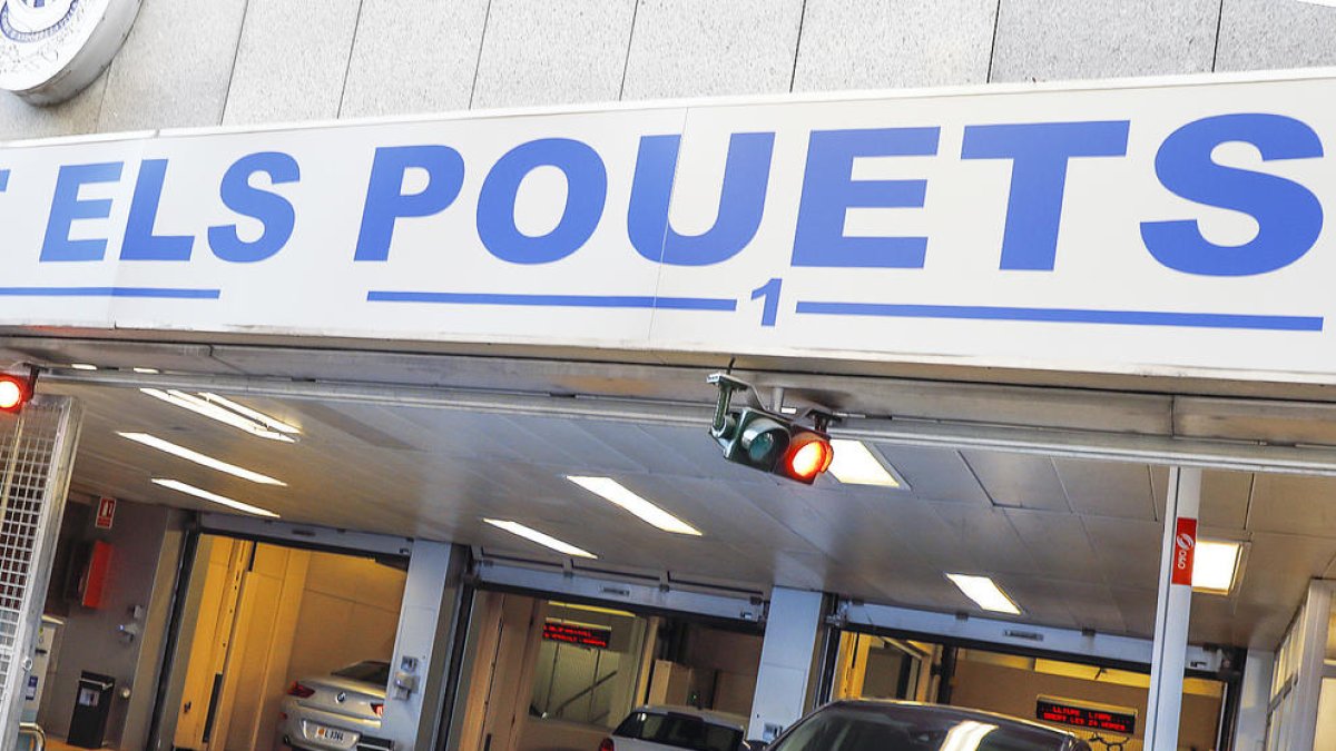 El pàrquing dels Pouets  torna a l'activitat avui