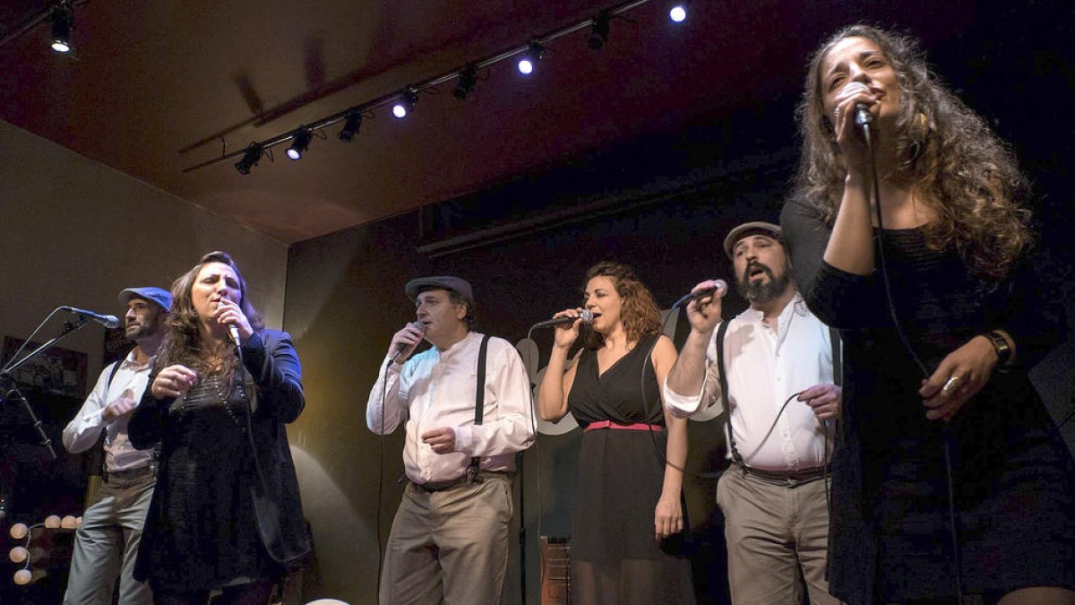 White Heaven, prop del cel