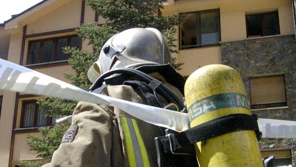 Els bombers podran cobrar els dies festius que hagin treballat