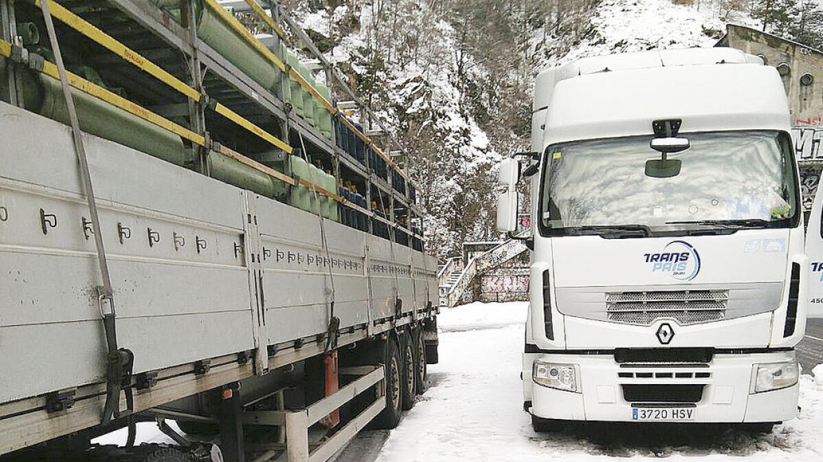 Els accessos amb França van estar tancats 270 hores el mes passat