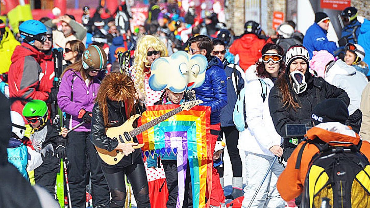 Les pistes reben més esquiadors pel pont en comparació amb el 2016