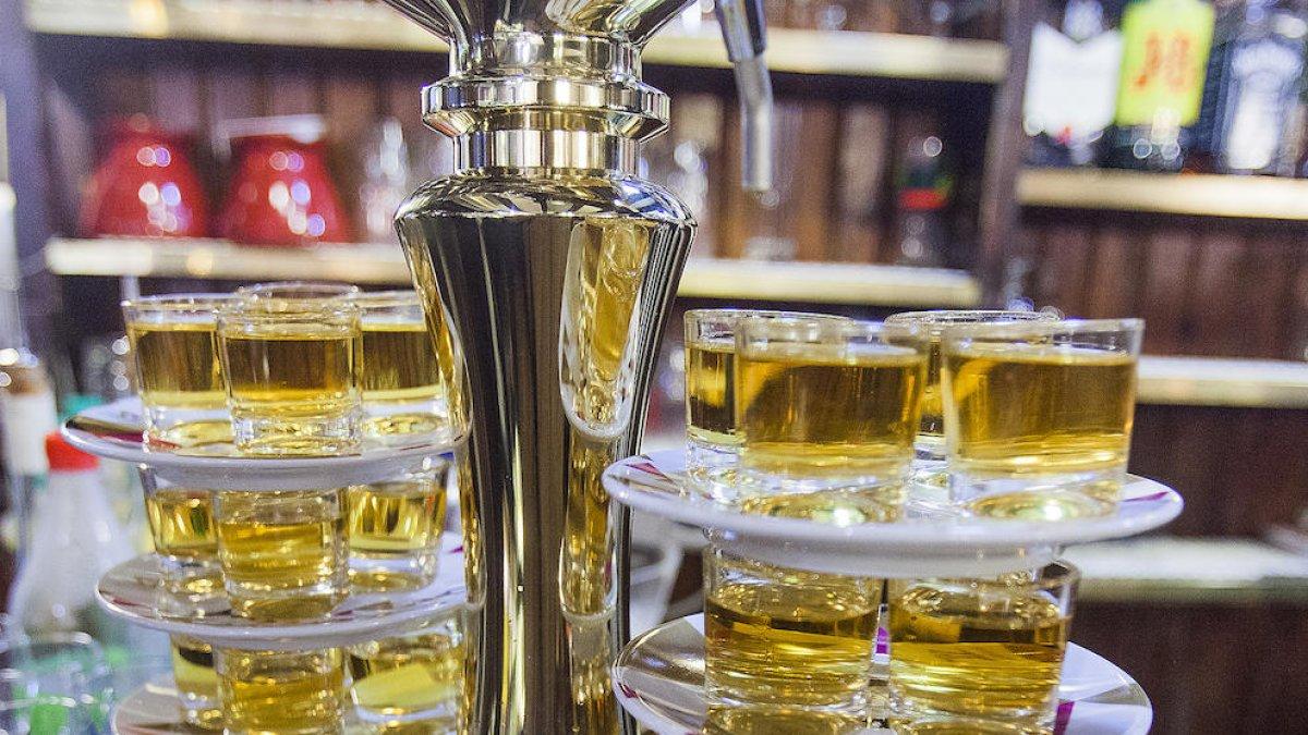 La CASS vol taxes al tabac i l'alcohol per reduir el dèficit